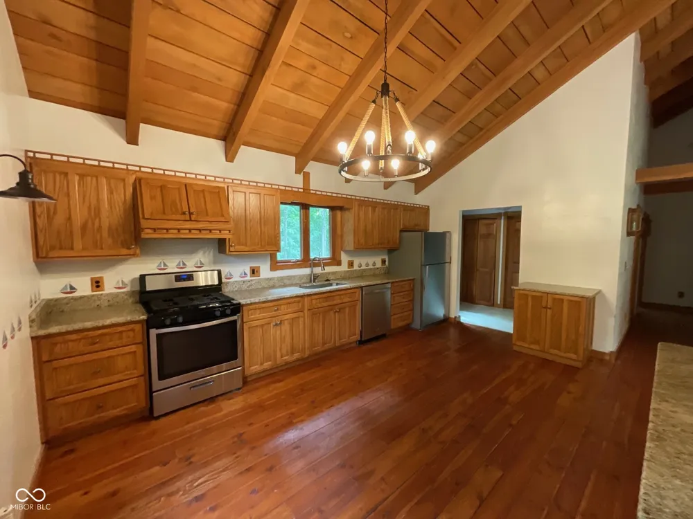 9311 E Heffner Drive Rockville, IN 47872