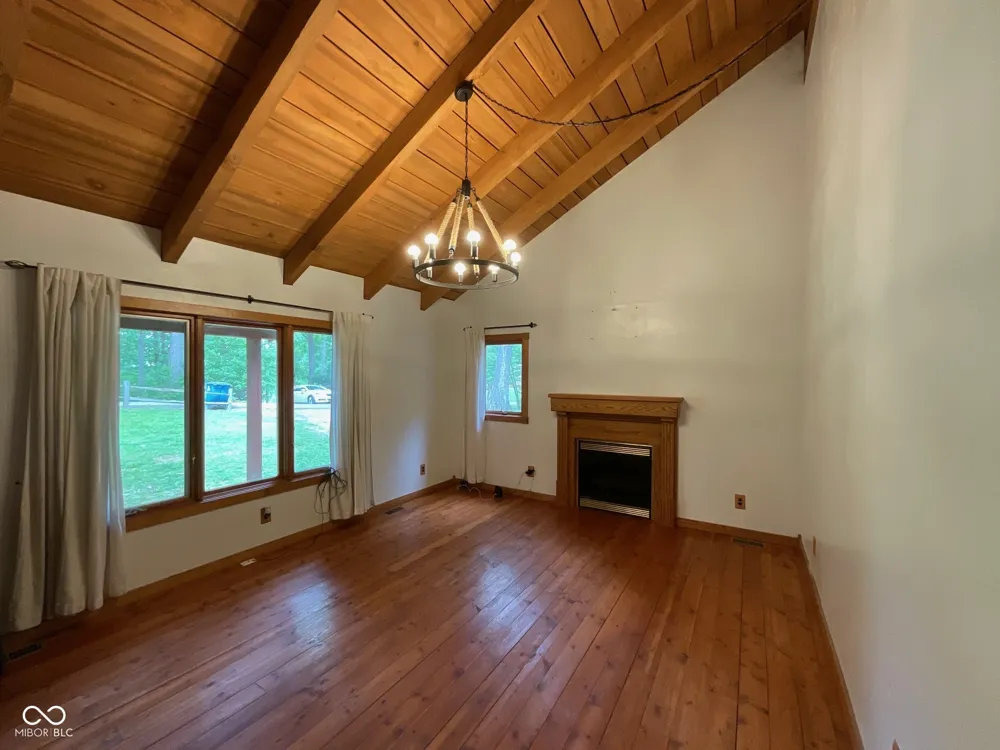 9311 E Heffner Drive Rockville, IN 47872