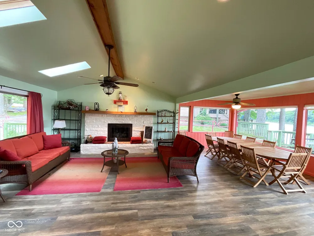 1908 Lee Kay Drive Rockville, IN 47872