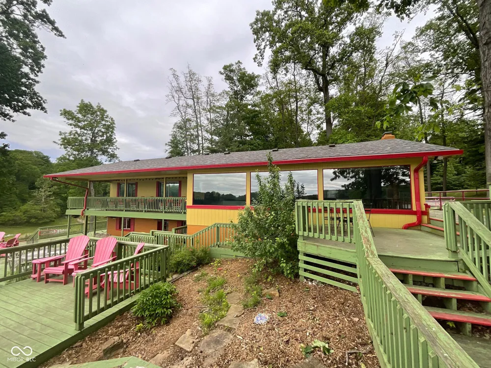 1908 Lee Kay Drive Rockville, IN 47872