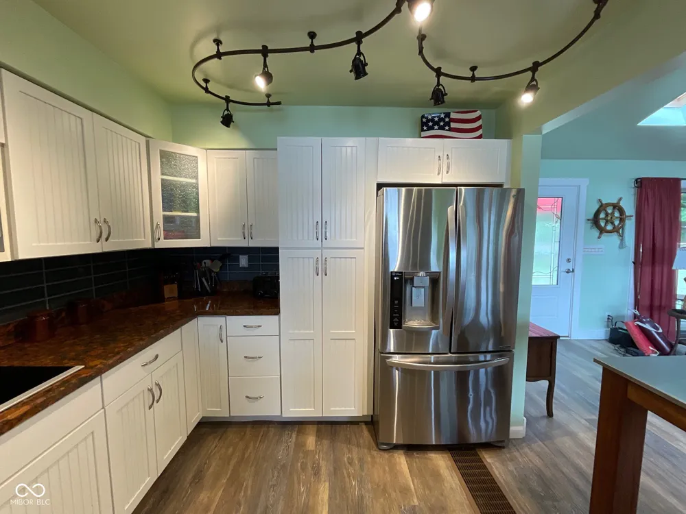 1908 Lee Kay Drive Rockville, IN 47872