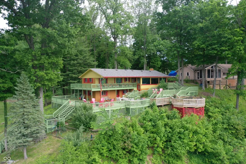 1908 Lee Kay Drive Rockville, IN 47872
