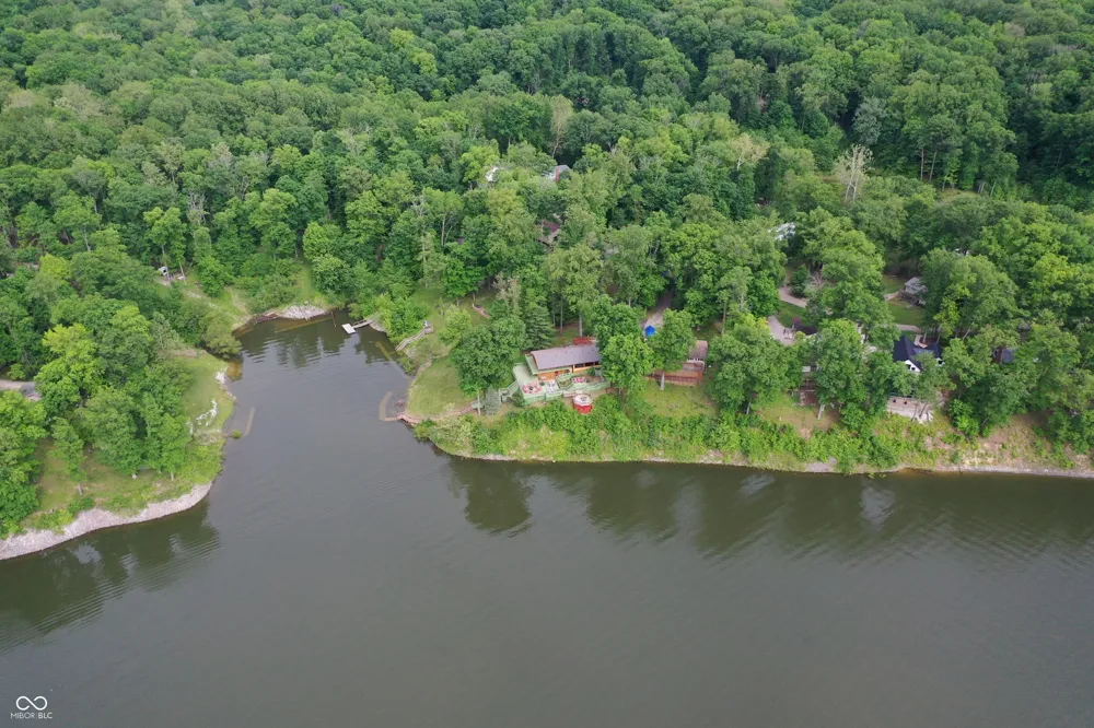 1908 Lee Kay Drive Rockville, IN 47872