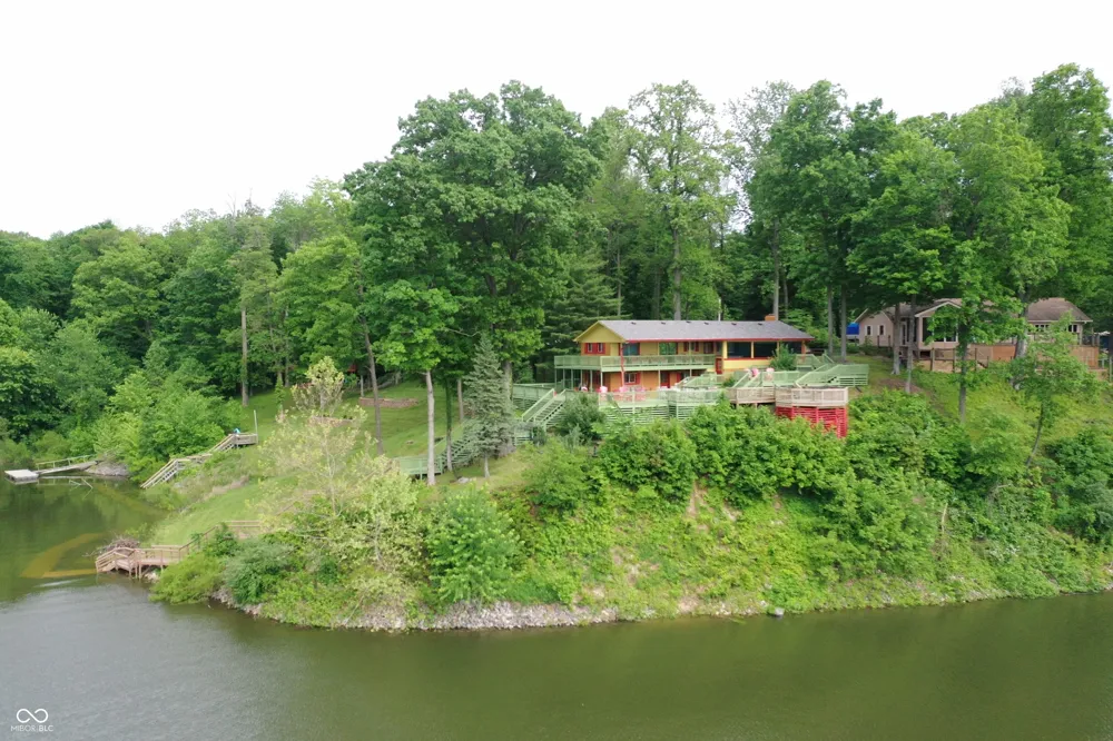 1908 Lee Kay Drive Rockville, IN 47872