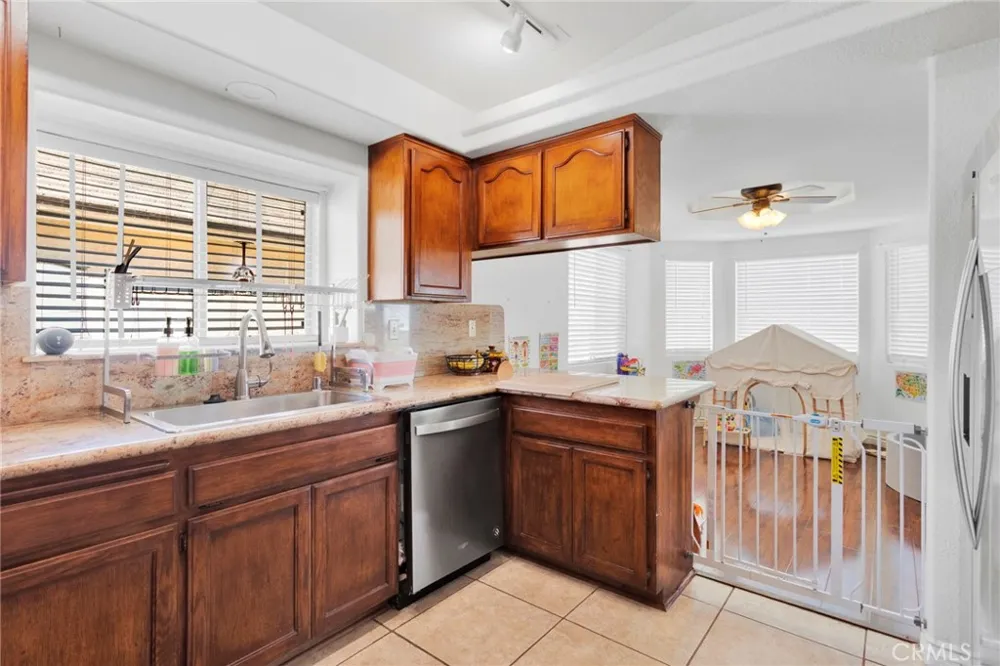 15118 Orchard Hill Helendale, CA 92342