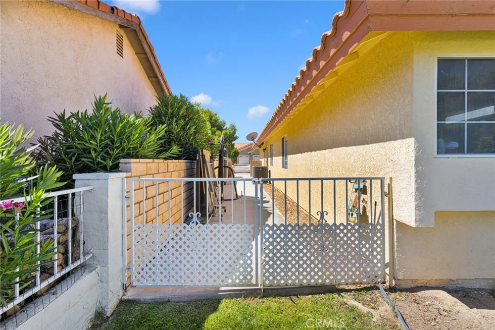 15118 Orchard Hill Helendale, CA 92342