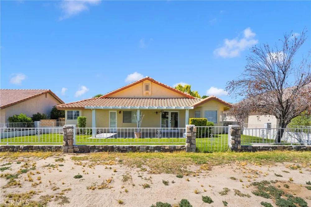 15118 Orchard Hill Helendale, CA 92342