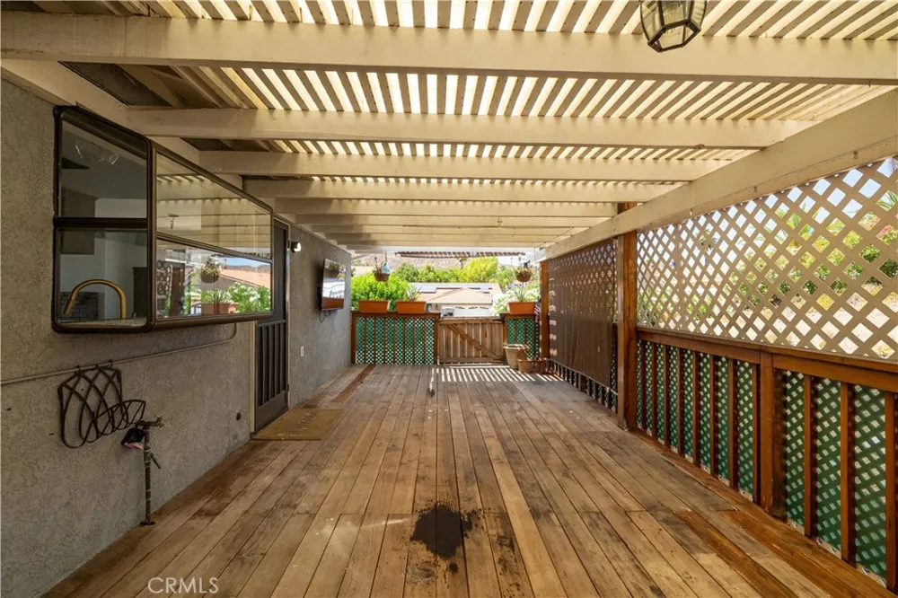 30745 Long Point Canyon Lake, CA 92587