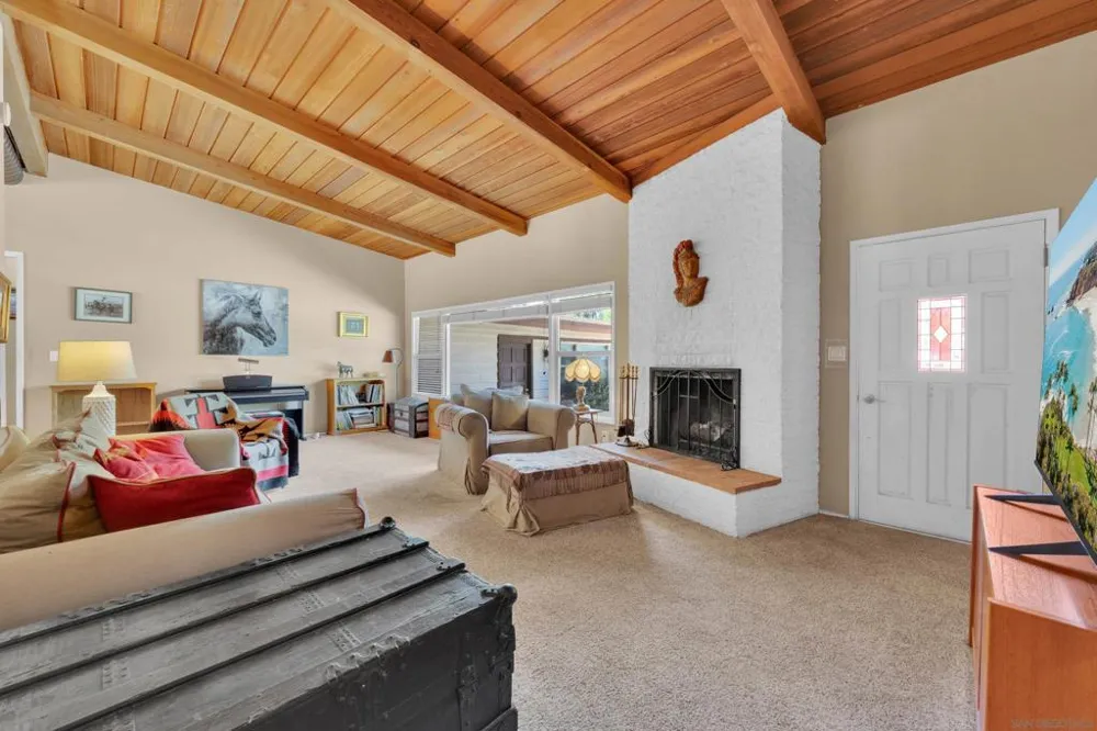 14643 Espola Road Poway, CA 92064