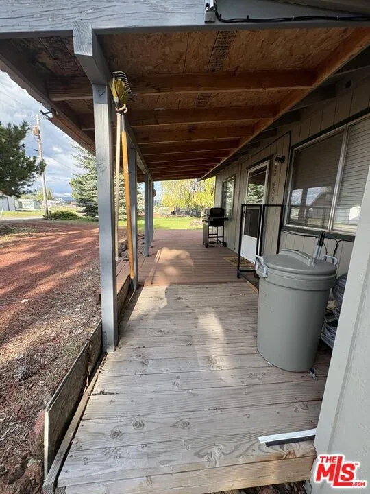 686 Bamboo Way Susanville, CA 96130