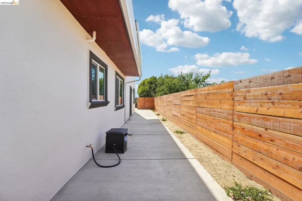 449 GILCREST Vallejo, CA 94591