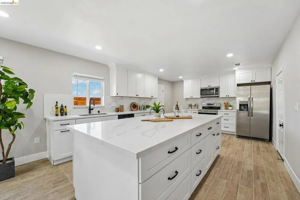 449 GILCREST Vallejo, CA 94591