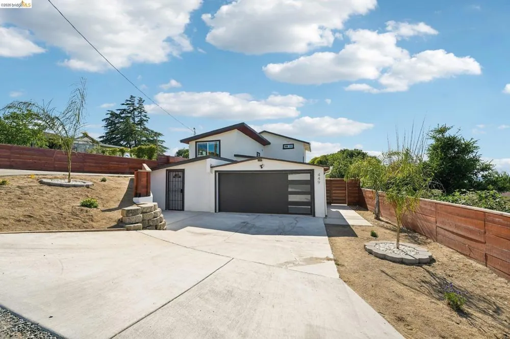 449 GILCREST Vallejo, CA 94591