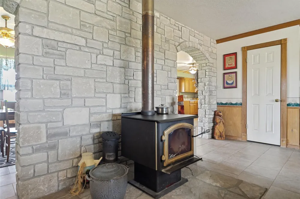 369 Sakewitz Comfort, TX 78013