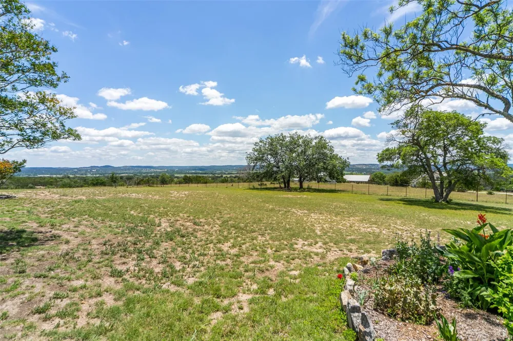 369 Sakewitz Comfort, TX 78013