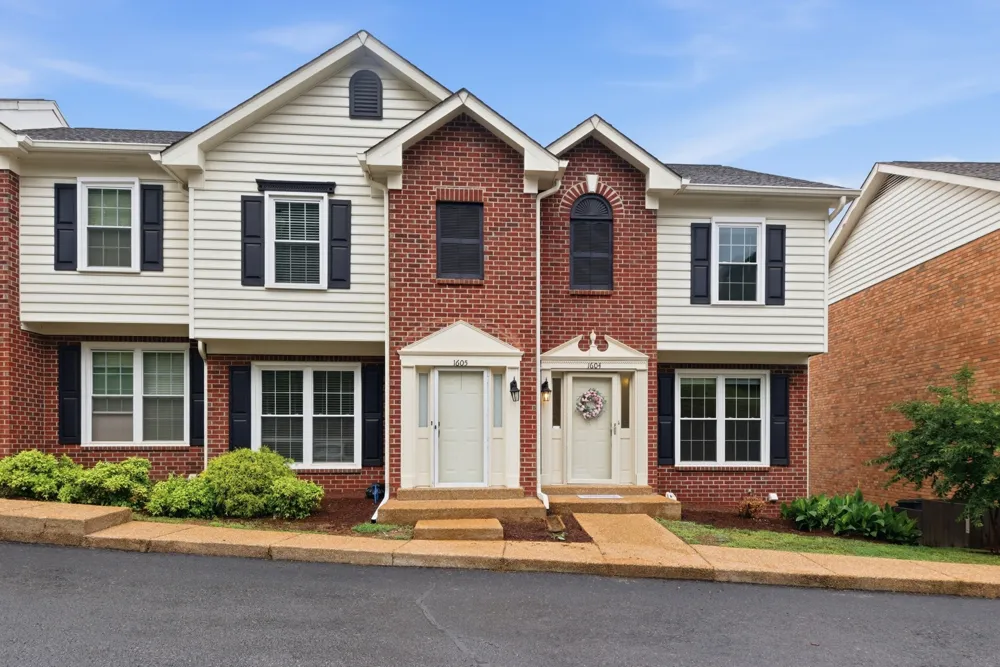 1604 Brentwood Pointe Franklin, TN 37067