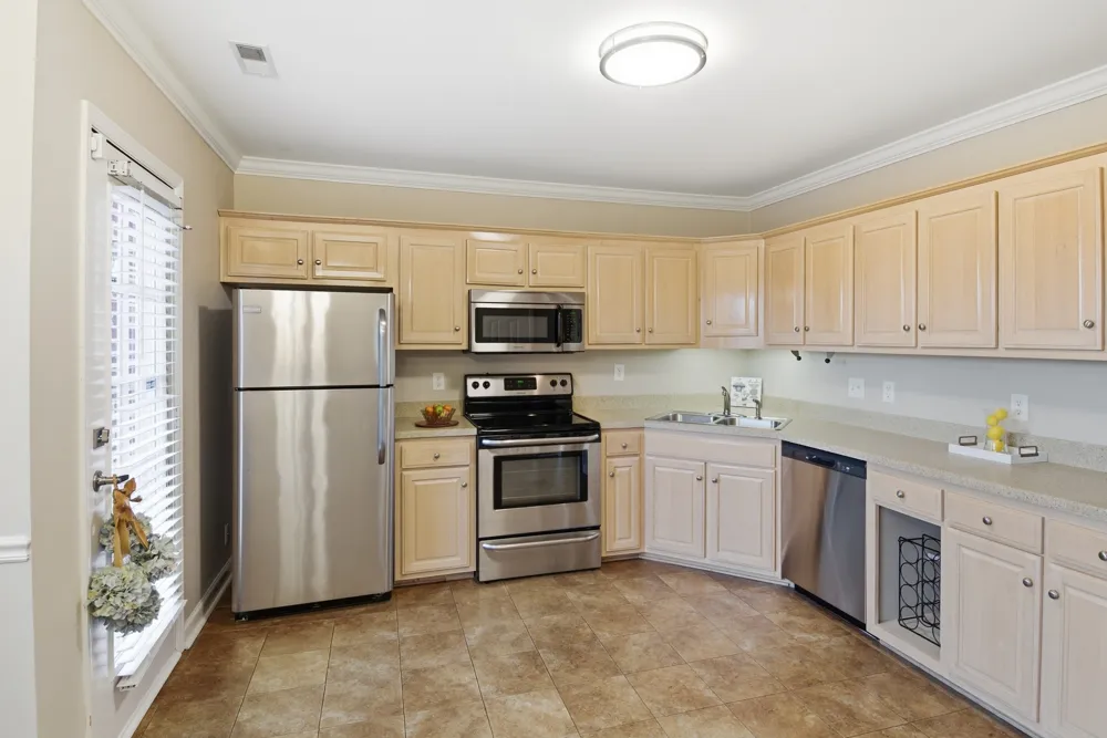 1604 Brentwood Pointe Franklin, TN 37067