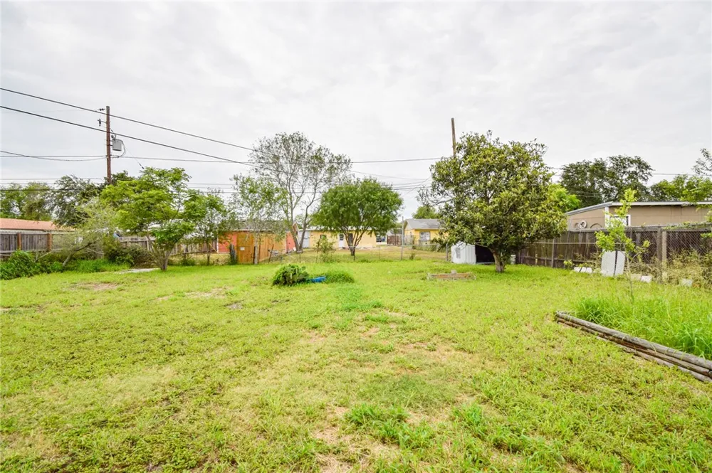 3616 Mulberry Street Corpus Christi, TX 78411
