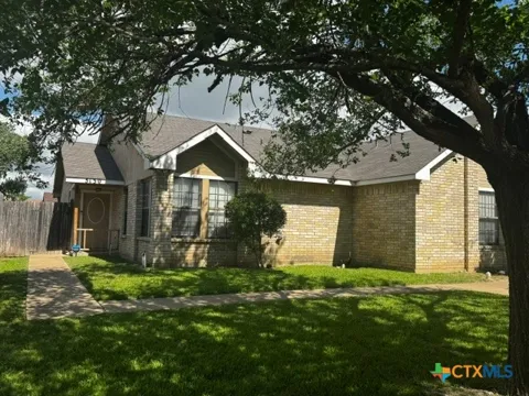 5126 Colonel Travis Street