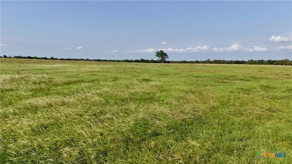 3545 E I 10 Frontage Road Schulenburg, TX 78956