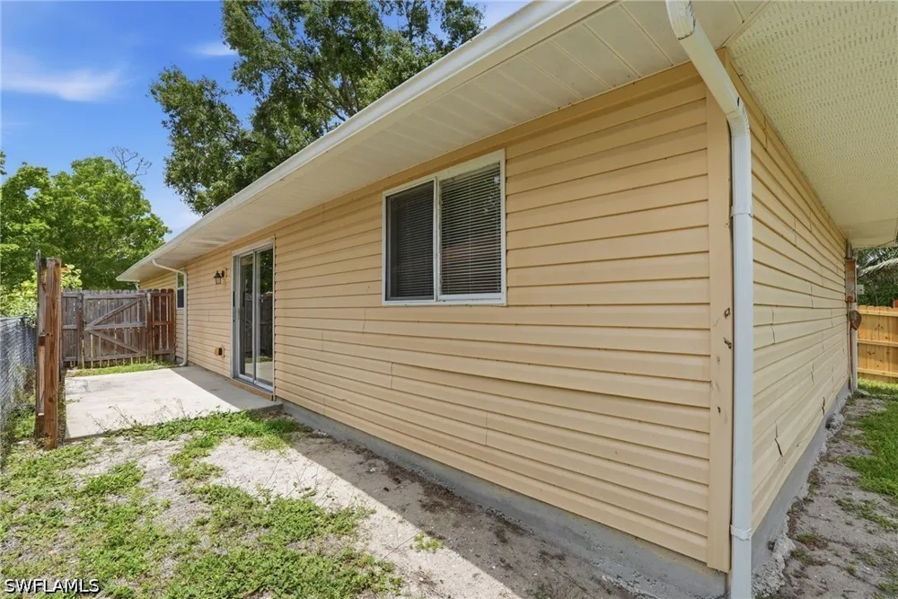 Coventry Lane Bonita Springs, FL 34135