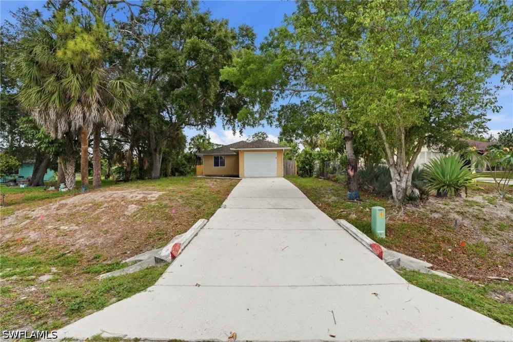 Coventry Lane Bonita Springs, FL 34135