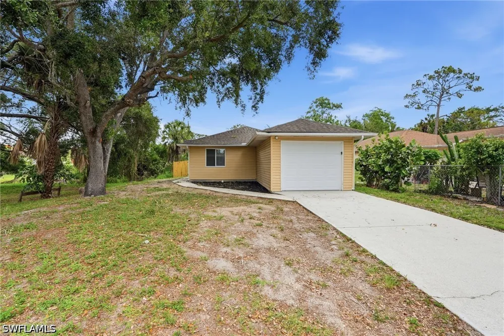 Coventry Lane Bonita Springs, FL 34135