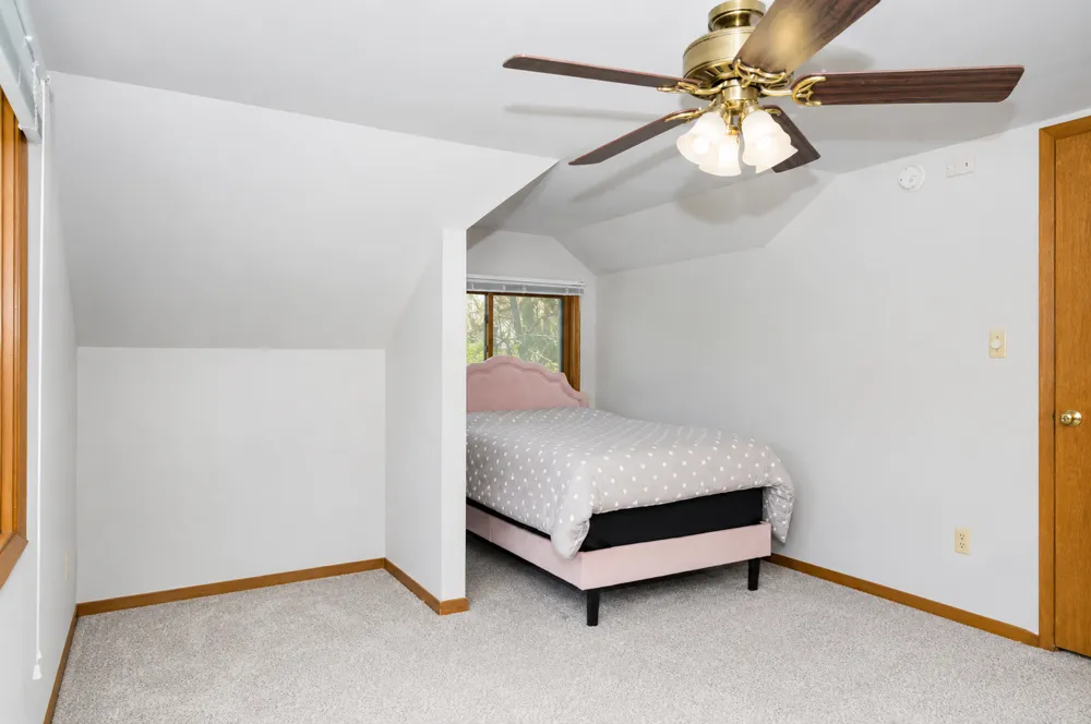 320 Michigan Avenue W Gilbert, MN 55741