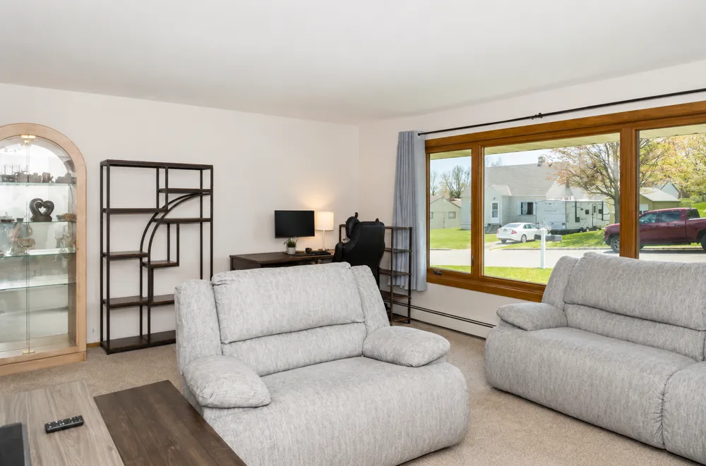 320 Michigan Avenue W Gilbert, MN 55741