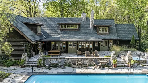 14657 Lakeshore Road
