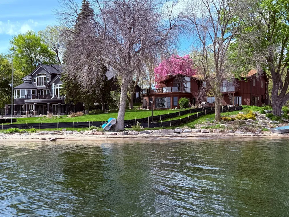 14458 Shady Beach Trail NE Prior Lake, MN 55372