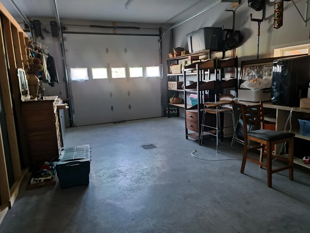 752 Hallberg Street SW Warroad, MN 56763