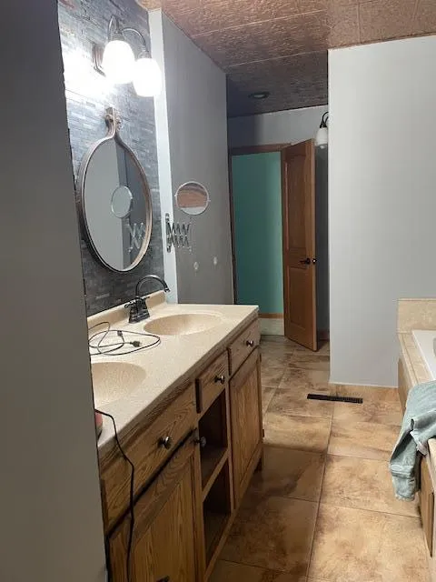 S1551 County Road I Alma, WI 54610