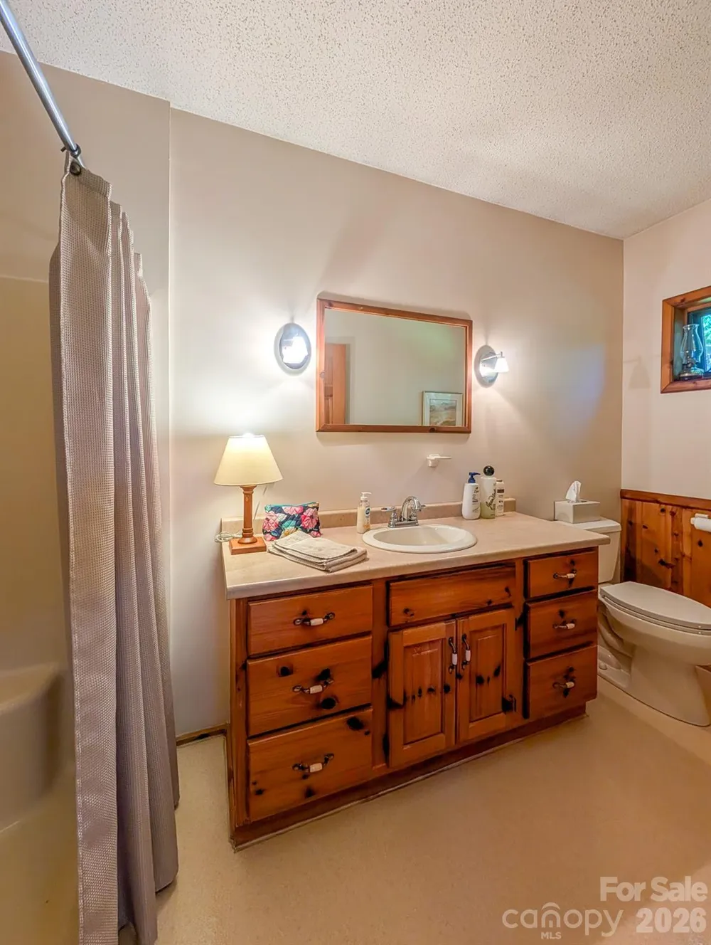 572 Pleasant Valley Road Burnsville, NC 28714