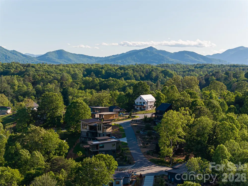 124 Lilikoi Lane #93 Asheville, NC 28804
