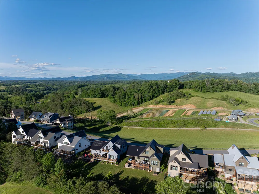 124 Lilikoi Lane #93 Asheville, NC 28804