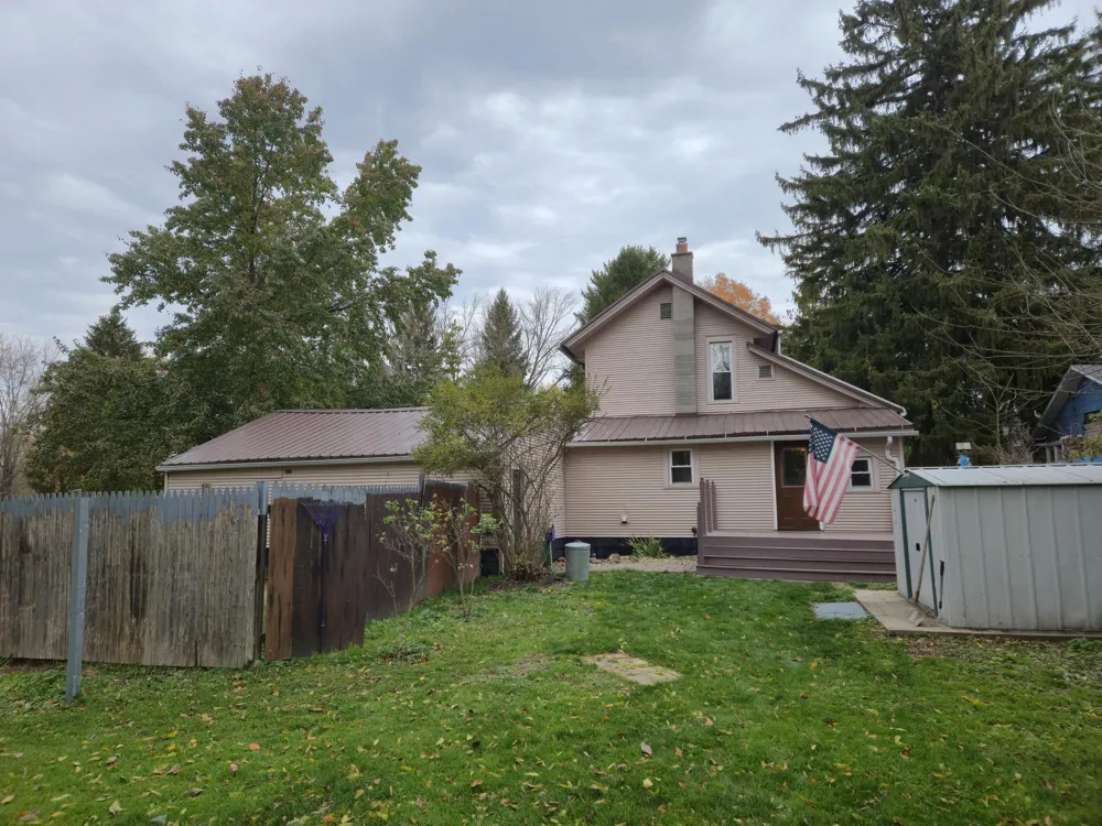 13764 W Ave E Vicksburg, MI 49097