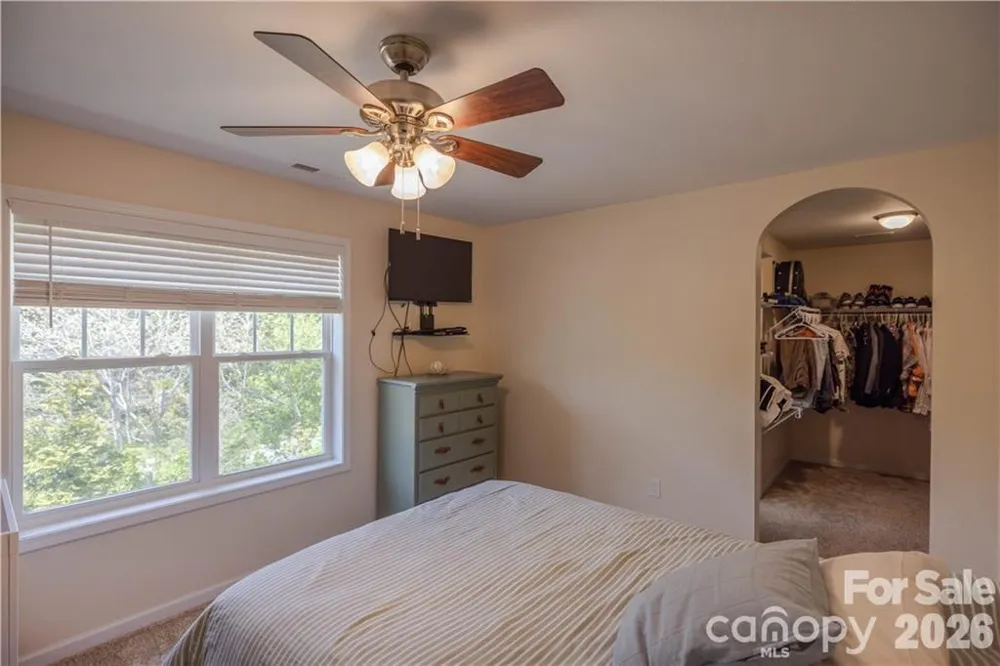 101 Towne Place Clyde, NC 28721