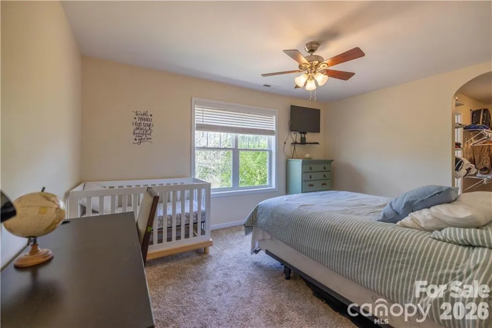 101 Towne Place Clyde, NC 28721