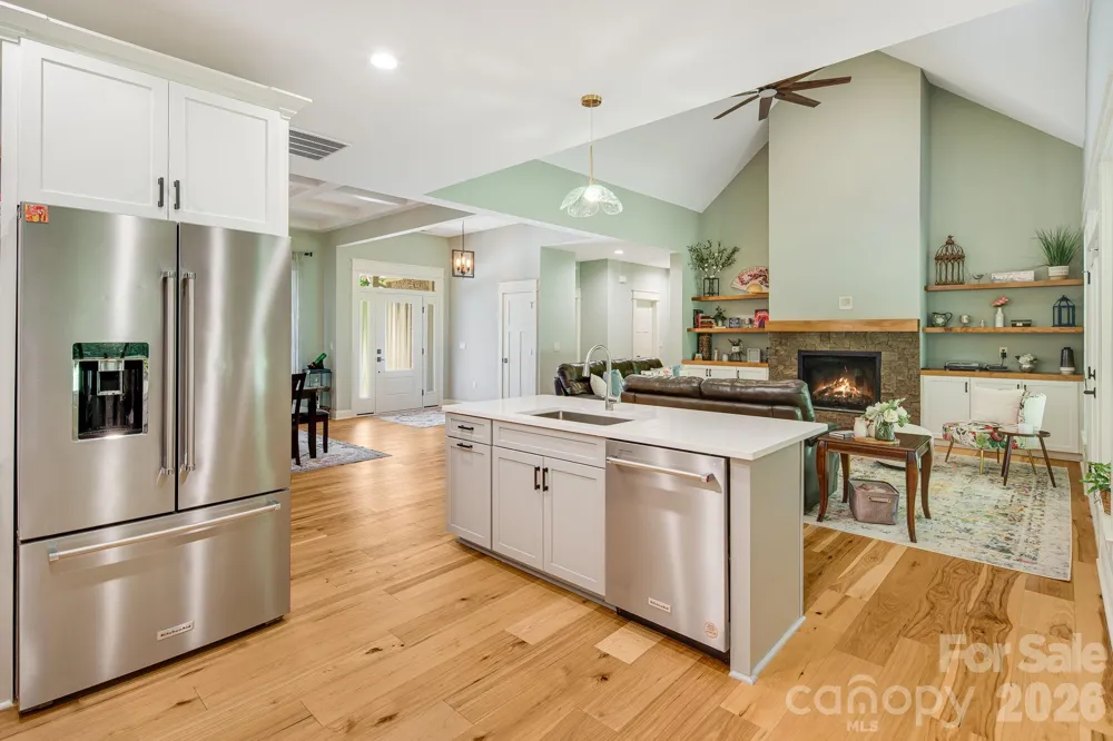30 Shipman Parkway Flat Rock, NC 28731