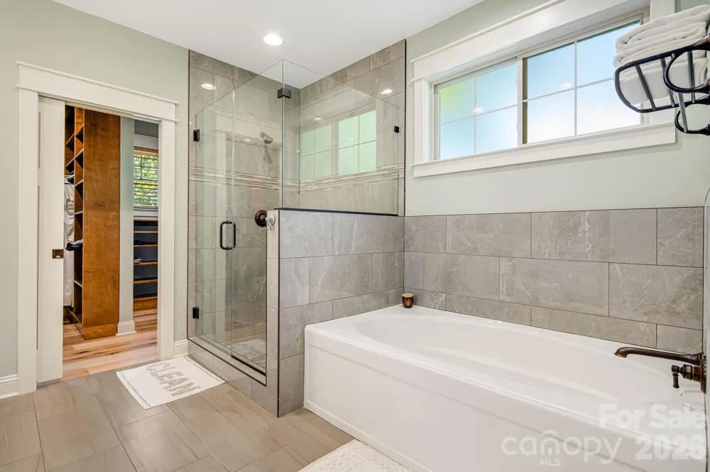 30 Shipman Parkway Flat Rock, NC 28731