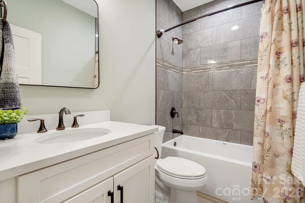 30 Shipman Parkway Flat Rock, NC 28731