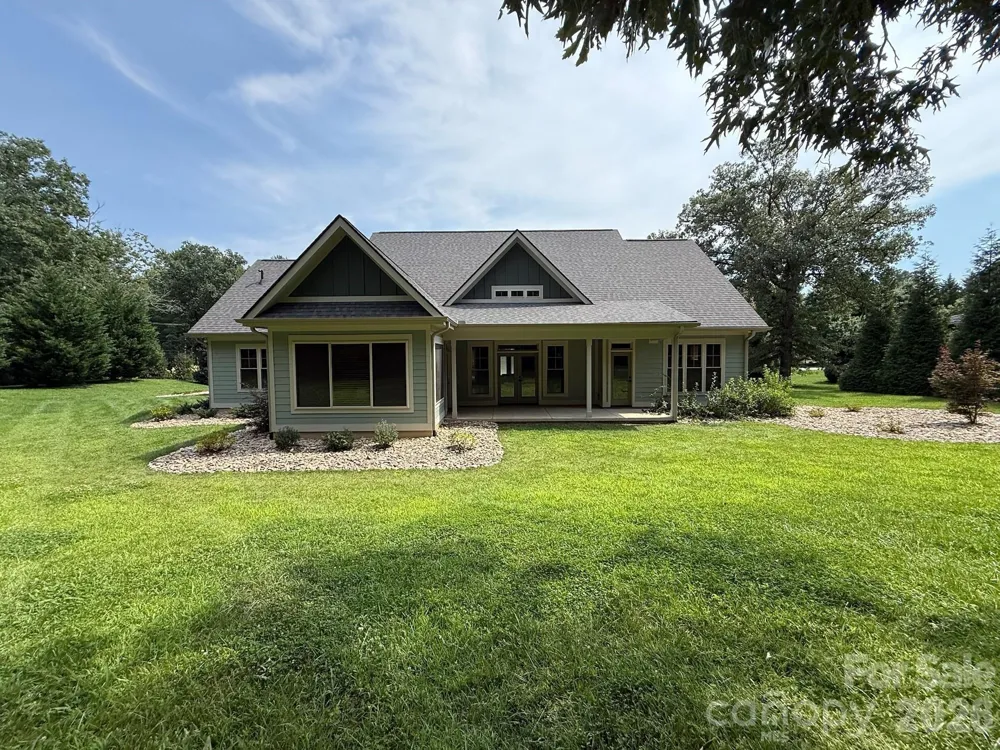 30 Shipman Parkway Flat Rock, NC 28731
