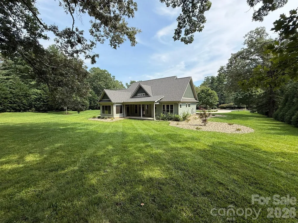 30 Shipman Parkway Flat Rock, NC 28731