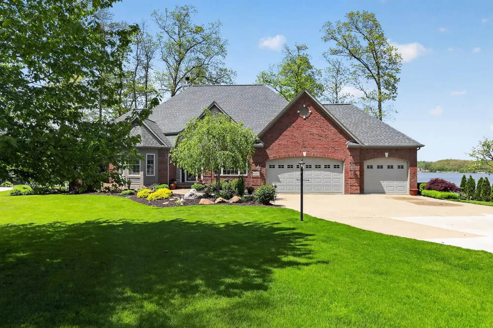 8495 O'Dowling Drive Onsted, MI 49265
