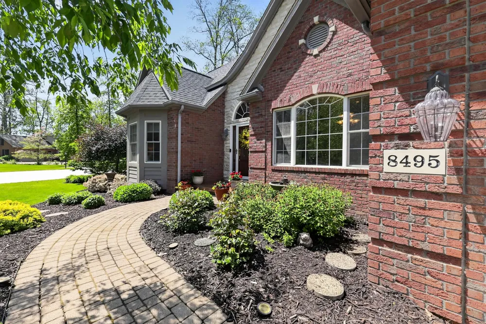 8495 O'Dowling Drive Onsted, MI 49265