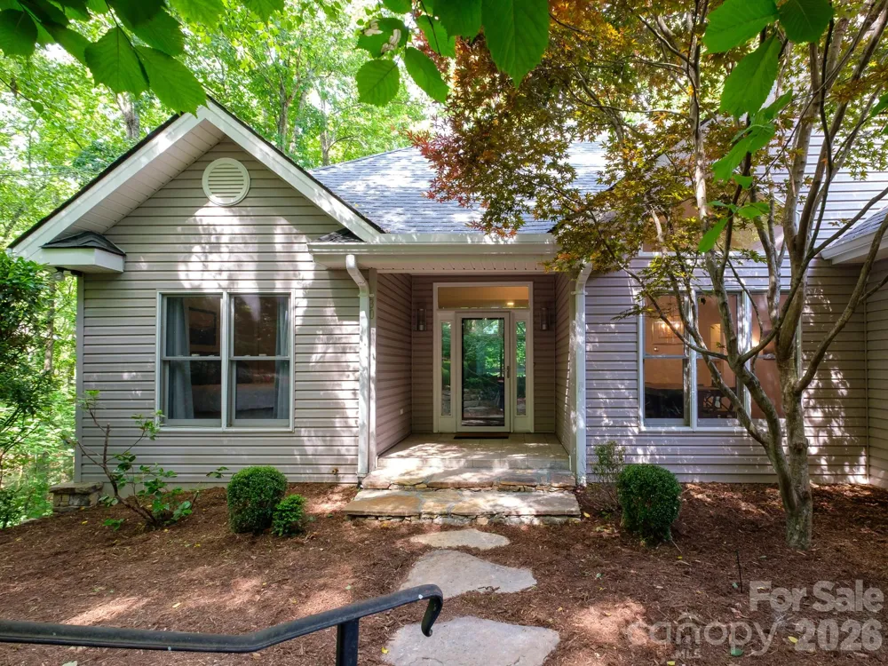 30 Cherokee Trail Fletcher, NC 28732