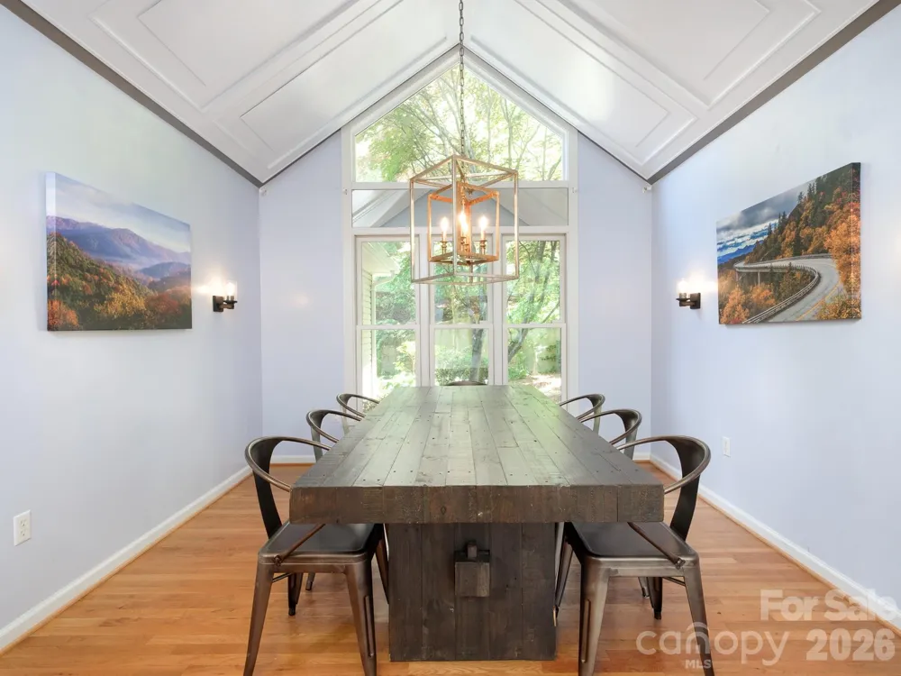 30 Cherokee Trail Fletcher, NC 28732