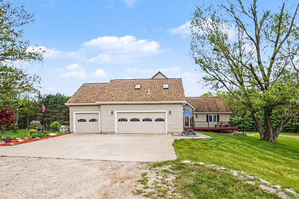 17634 Meceola Road Hersey, MI 49639