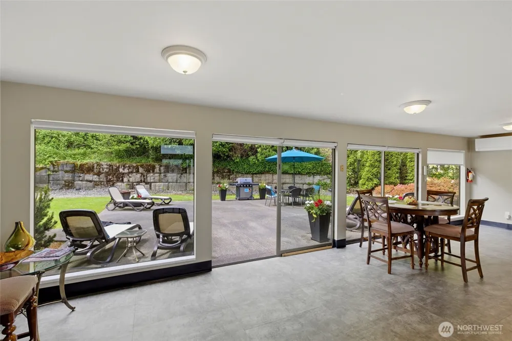 1737 Harbor Avenue #S-306 Seattle, WA 98126